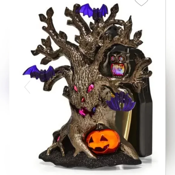 MONSTER TREE NIGHTLIGHT WALLFLOWERS FRAGRANCE PLUG - Picture 4 of 4